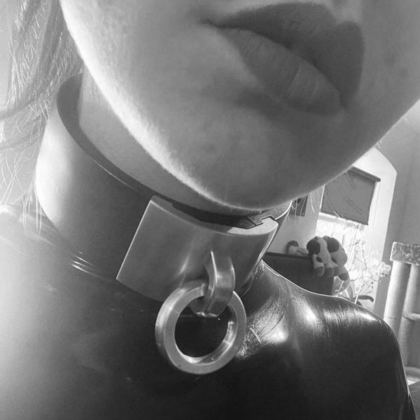 Sklavin Nina DeMure - Studio TBZ - Esslingen Sklavin Nina DeMure