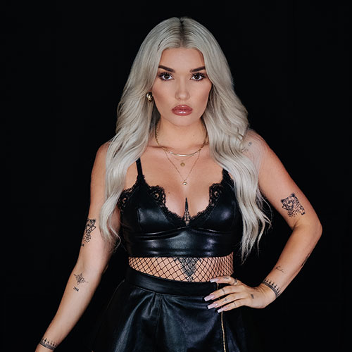 Domina Lady Gioia - Lolita mit narzisischen Zügen - München Lady Gioia